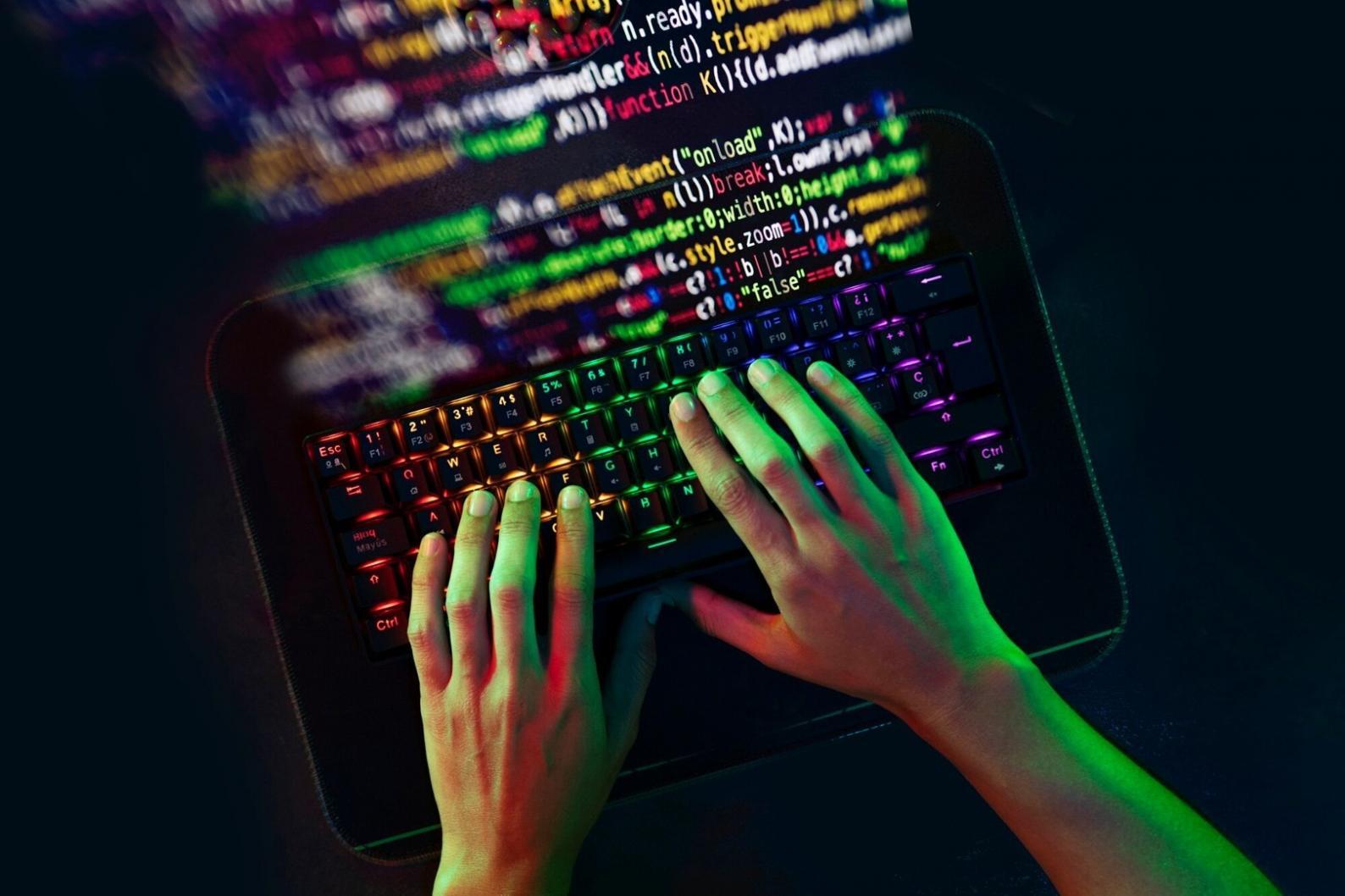 Interaktive Lernumgebung mit praktischen Übungen zur Automatisierung komplexer Workflows